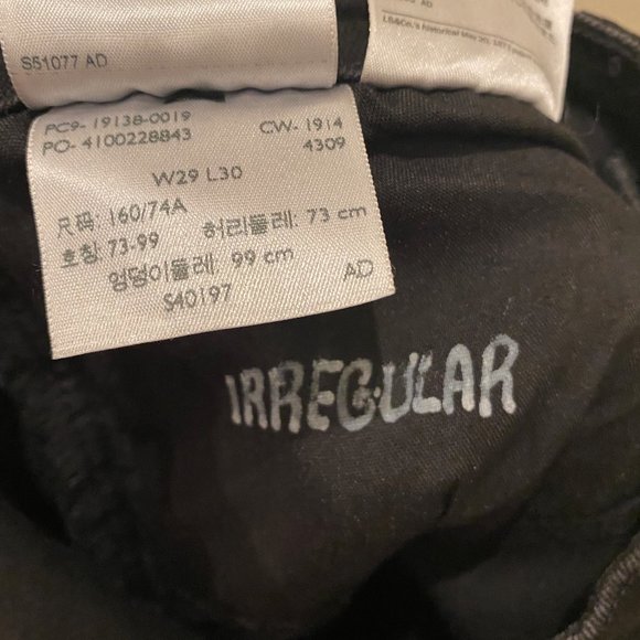 NWT Levi's High Rise Skinny Black Jeans Size 9S/29 - Picture 11 of 12